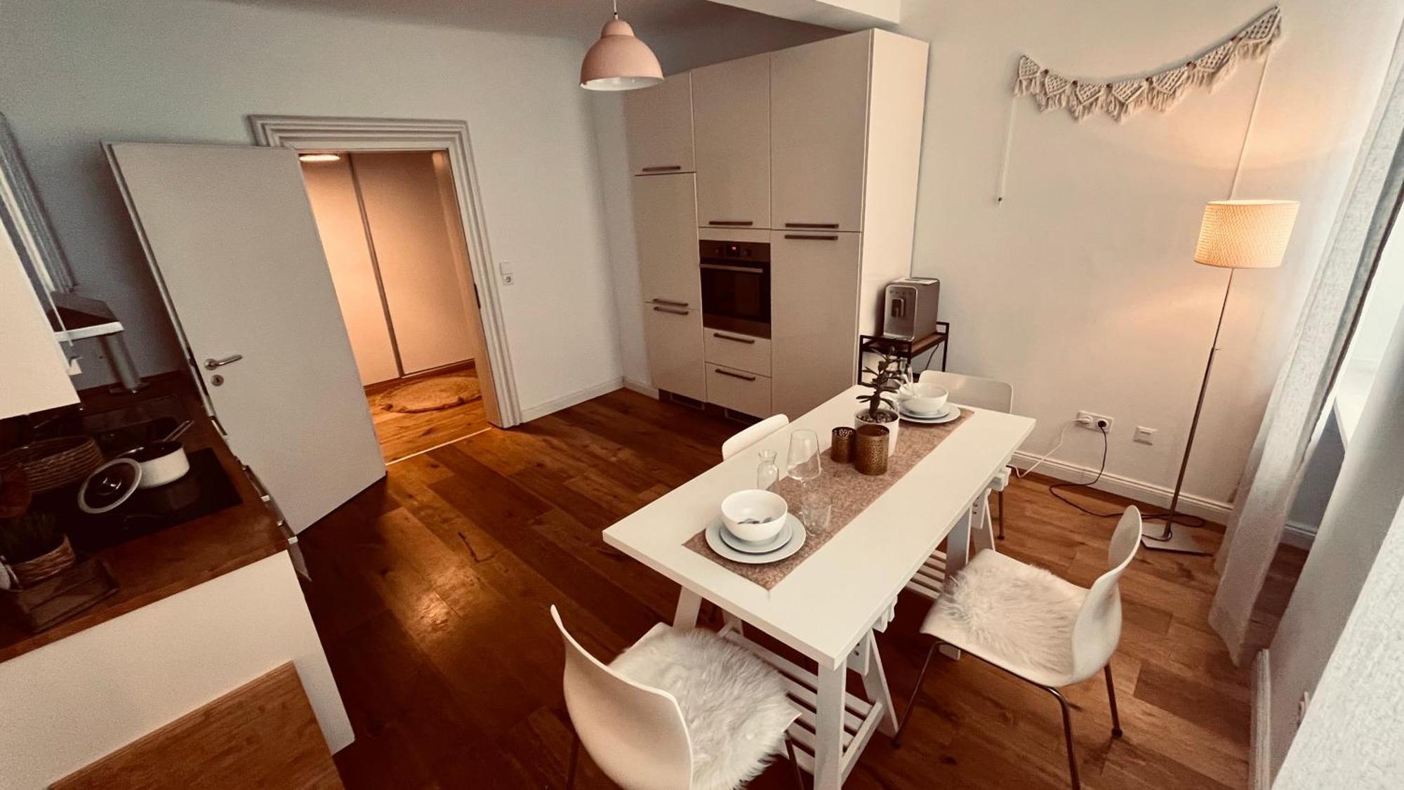 Apartment Am Schloss - Charme Σααρμπρύκεν Εξωτερικό φωτογραφία