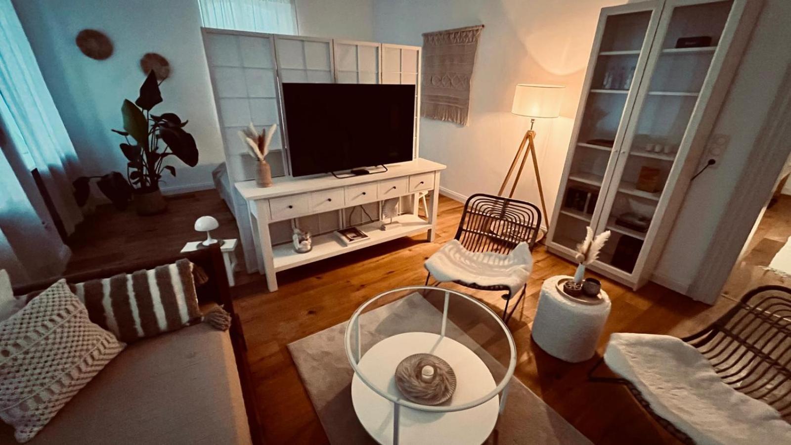Apartment Am Schloss - Charme Σααρμπρύκεν Εξωτερικό φωτογραφία